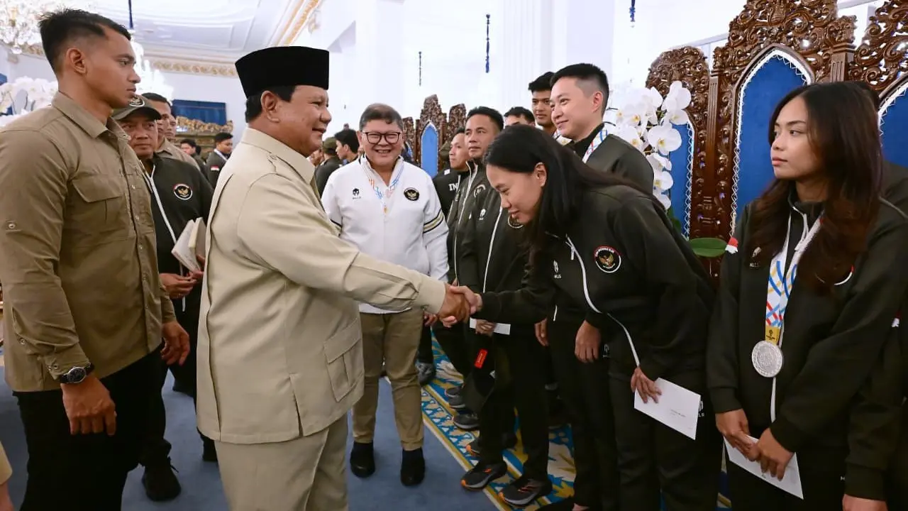 Presiden Prabowo Subianto dalam acara pemberian penghargaan atlet Sea Games ke-33 Thailand Tahun 2025 di Istana Negara Jakarta.
