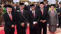Dewan Pengawas KPK di Istana Negara, Jumat (20/12/2019). (foto: Biro Pers Setpres)