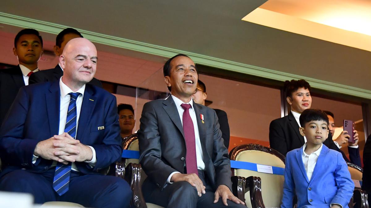 Jokowi Puji Timnas Indonesia Kalahkan Vietnam di Piala Asia: Mainnya Bagus Sekali