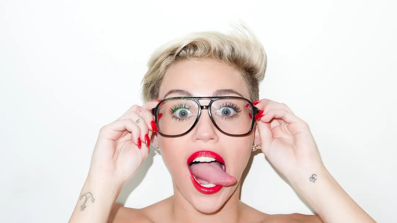 Terlalu Liar, Miley Cyrus Tak Pantas Jadi Panutan Remaja