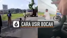 Ini dia cara jitu beberapa pria usir bocah main di tengah jalan.