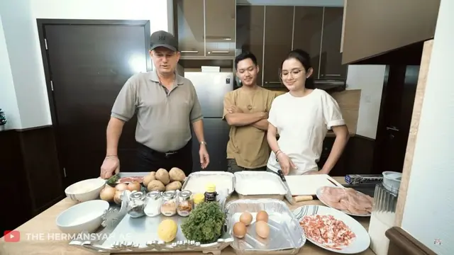 Desain Dapur Rumah Sarah Menzel