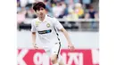 Woohyun Infinite merupakan anggota selebriti yang tergabung dalam FC Men dan ia ikut saat bertanding di Indonesia pada 2016. (Foto: instagram.com/fc_men_official)