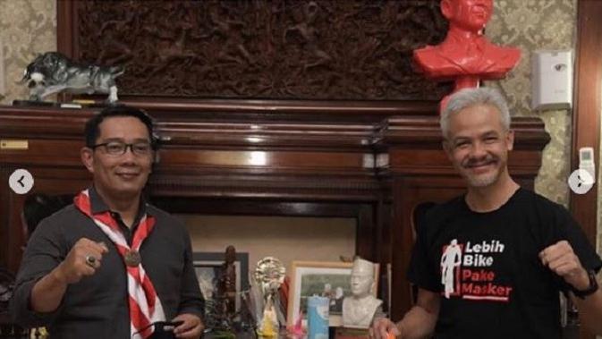 Ridwan Kamil mengunggah foto saat bertemu dengan Ganjar Pranowo dengan penampilan tak berkumis dan berjenggot (Dok.Instagram/@ridwankamil/https://www.instagram.com/p/CG1FBsDn_NK/Komarudin)