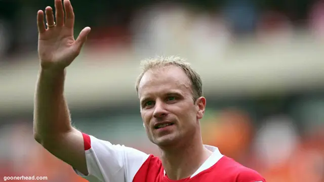 dennis-bergkamp-131208c.jpg