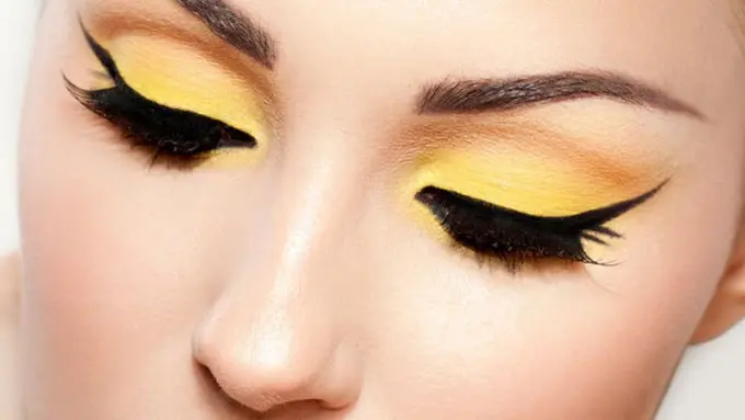 3 Riasan Mata Ini Cocok Buat Kamu yang Suka Kreativitas