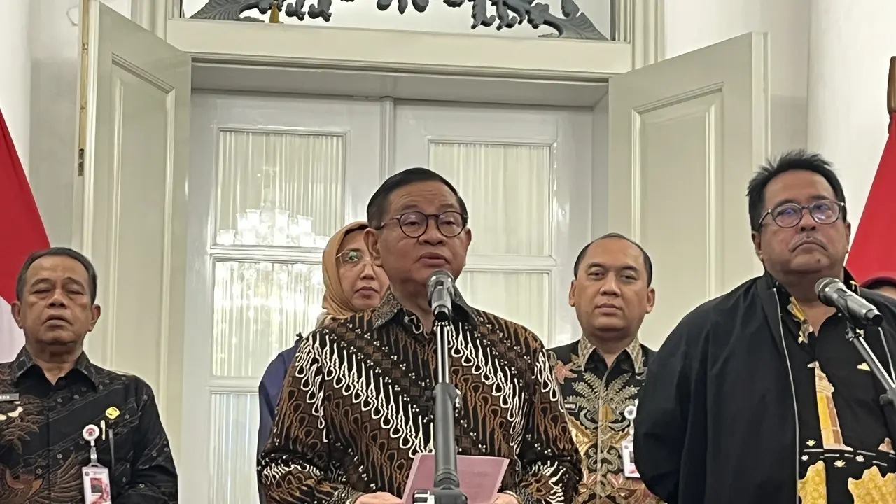 Gubernur DKI Jakarta Pramono Anung di Balai Kota DKI Jakarta, Kamis (29/1/2026) (Liputan6.com/Winda Nelfira)