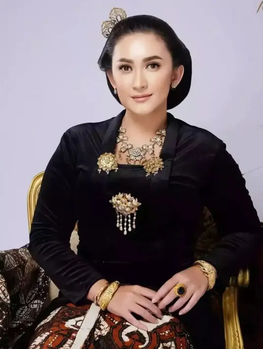 <p>Nafa Urbach [Instagram/nafaurbach]</p>