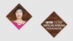 Terkadang, jam kerja istri lebih panjang dari suami sehingga suamilah yang lebih sering menghabiskan waktu di rumah bersama anak.