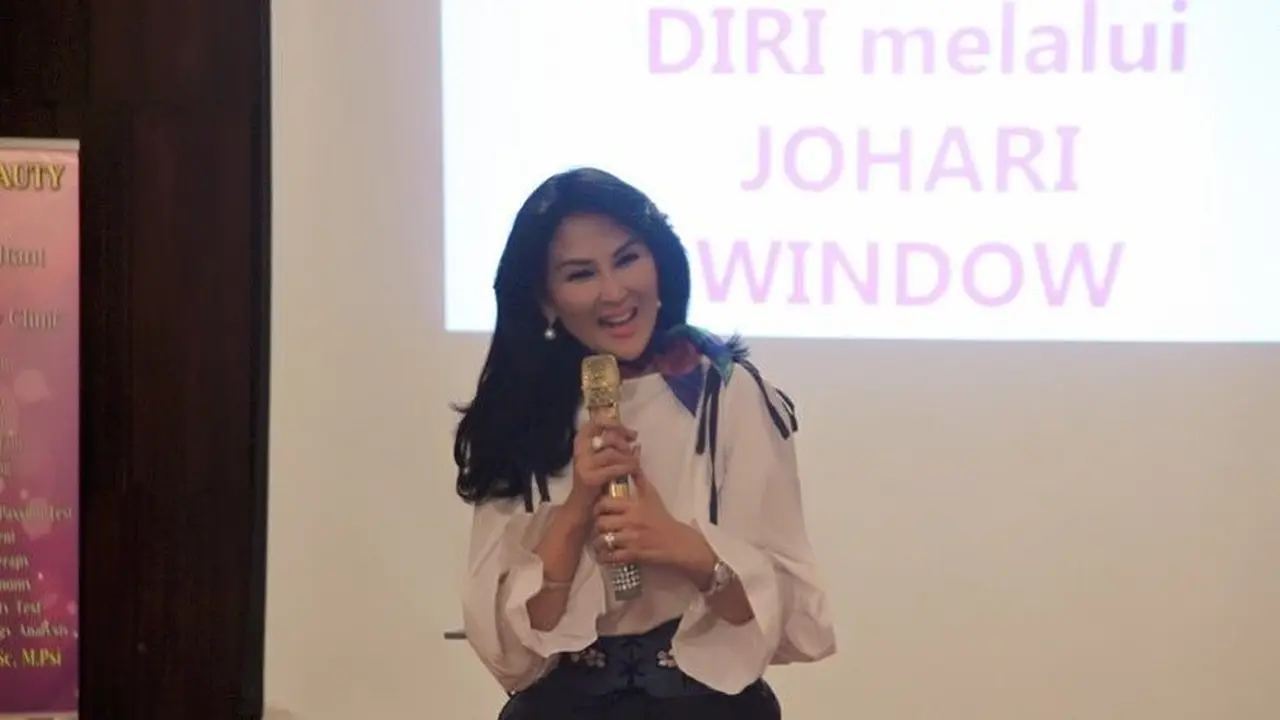 [Fimela] Lita Gading