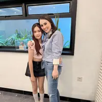 Jennifer Dunn dan putrinya (Sumber: Instagram/jeje_haris89)