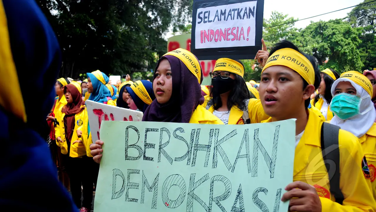 Ratusan Mahasiswa Deklarasikan Gerakan Antikorupsi