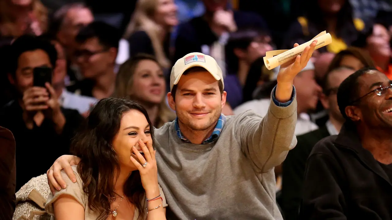 Ashton Kutcher dan Mila Kunis