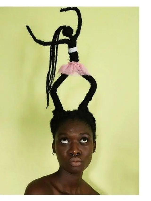 6 Gaya Rambut Kuncir Paling Absurd Ini Bikin Tepuk Jidat, Kocak