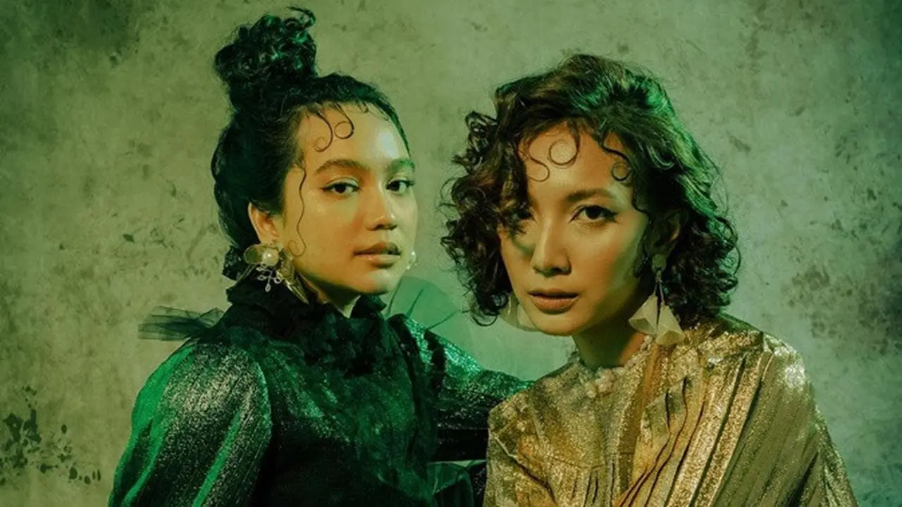 6 Pemotretan Rachel Amanda dan Sheila Dara Berkonsep Vintage, Memukau
