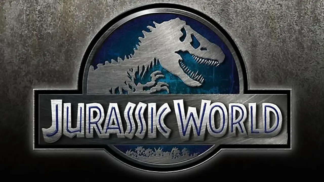 jurassic-world-131021c.jpg