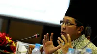 Lukman Hakim menegaskan, mundurnya ia sebagai anggota DPR RI terpilih periode 2014-2019 dari Partai Paersatuan Pembangunan (PPP) bukan karena ada tawaran dari Joko Widodo, Jakarta, Rabu (3/9/2014) (Liputan6.com/Andrian M Tunay) 