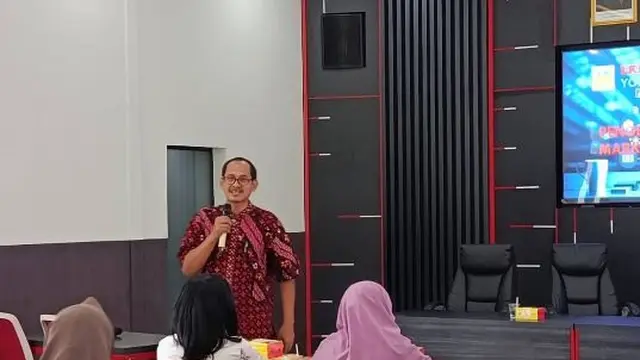 Cerita Suryono Kelola LPK IMBIA Usaha Kursus Komputer Jogja Lebih Praktis dengan BRImo