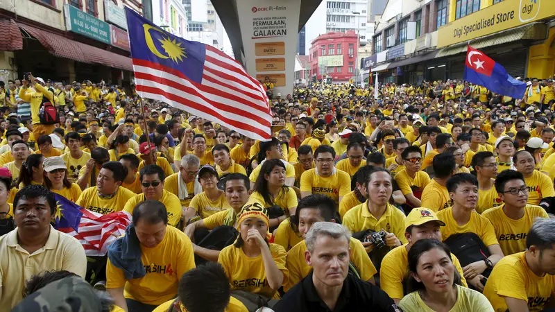 20150829- Ribuan Warga Malaysia Tuntut PM Najib Razak untuk Mundur-Malaysia