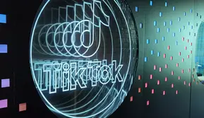 TikTok Diam-Diam Menjelma Jadi Super App, Ini Fitur Barunya