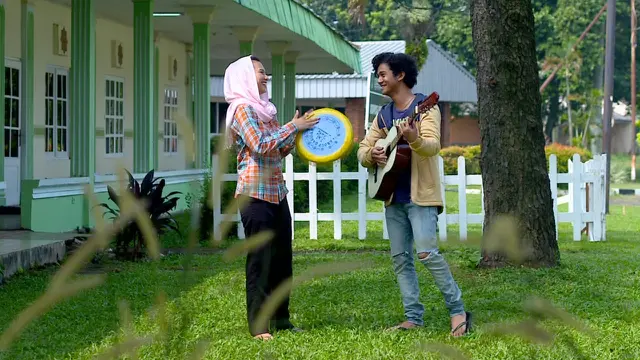Pesantren Rock N' Dhut