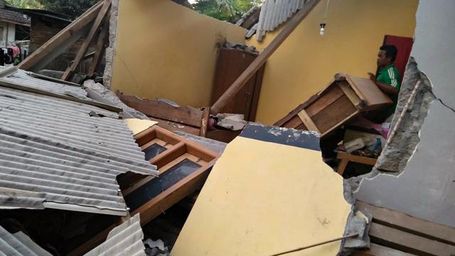 Gempa Lombok