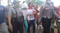Seorang perempuan muda asal Maumere, Kabupaten Sikka, NTT berinisial N  (22) ditangkap polisi, Senin (1/8/2018).