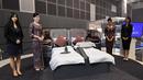 Pramugari berdiri di kabin business class milik maskapai Singapore Airlines saat peluncuran kabin terbaru di Singapura, Kamis (2/11). Pesawat A-380 berkapasitas 471 penumpang dengan enam suite first class. (AFP Photo/Roslan Rahman)