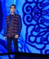 Panggung Konser Raya 22 Tahun Indosiar menjadi tempat pertama Afgan Syahreza untuk duet bareng penyanyi senior Harvey Malaihollo. Melakukan banyak persiapan, Afgan pun mengakui dirinya dapat banyak pelajaran berharga. (Adrian Putra/Bintang.com)