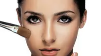 Make Over kembali menghadirkan rangkaian makeup terbaru yang dapat mempermudah proses merias dan tahan sepanjang hari.