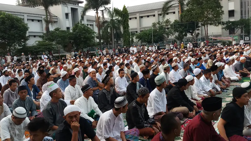 3.530 Napi Salat Id di Lapas Cipinang