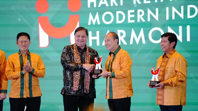 Menteri Koordinator Bidang Perekonomian Airlangga Hartarto dalam acara Indonesia Retail Summit & Expo (IRSE) 2025