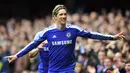 7. Fernando Torres (Ikat Rambut) - Pria asal Spanyol ini sering menggunakan ikat rambut saat masih berseragam Liverpool dan Chelsea. Ikat rambut ini memang biasa dipakai oleh pemain bola yang memiliki rambut yang panjang. (AFP/Glyn Kirk)