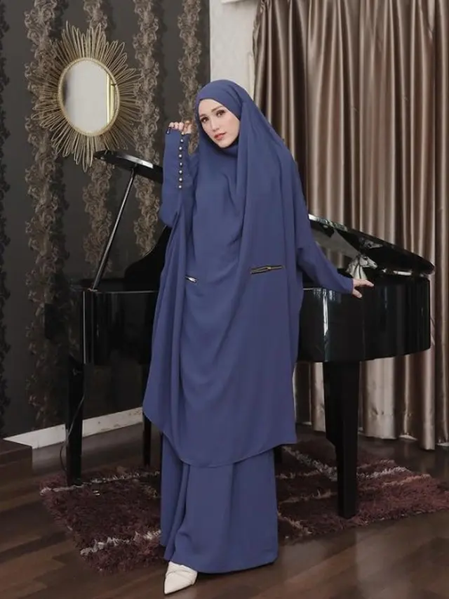 Adelia Pasha (Instagram/adeliapasha)