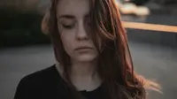 Model rambut perempuan. (dok. Unsplash.com/Max Kolganov)