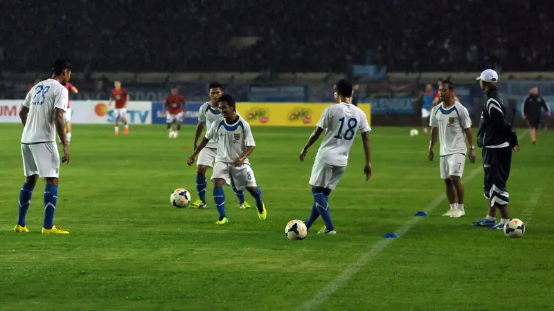 Latihan Persib