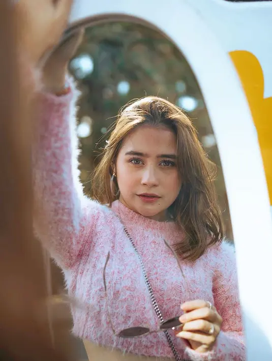 Prilly Latuconsina (Instagram/prillylatuconsina96)