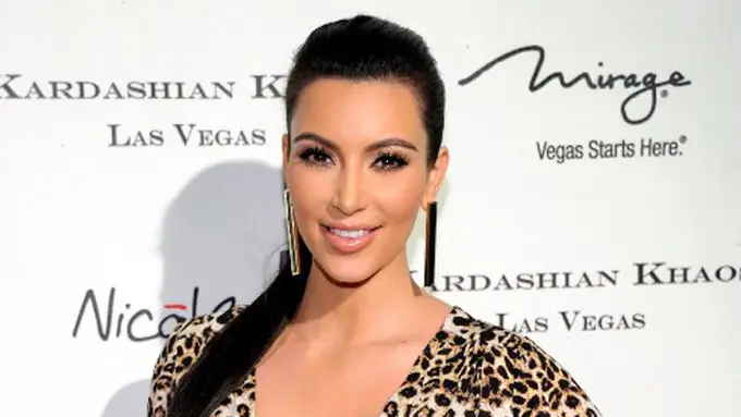 [Bintang] Kim Kardashian