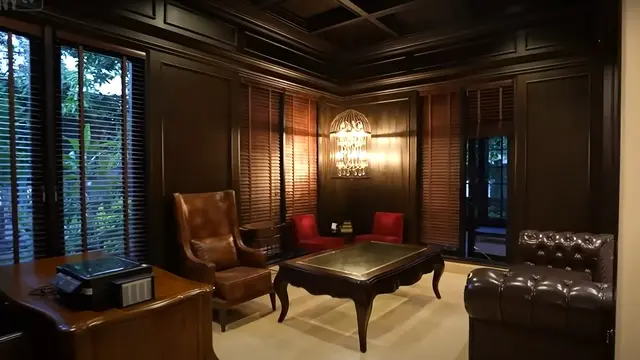 Tampilan Depan dan Ruang Tamu Rumah BCL, Mewah Bak Istana Raja dengan Nuansa Eropa