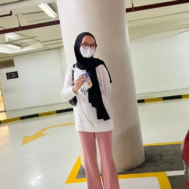 Beranjak Remaja, Intip 6 Gaya Hijab Sybil Anak Sulung Zaskia Adya Mecca yang Makin Stylish Mirip Sang Ibu