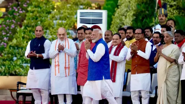Narendra Modi, dilantik sebagai perdana menteri India di New Delhi, India. [Manish Swarup/AP]