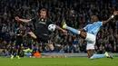 Mario Mandzukic memanfaatkan peluang menjadi gol balasan ke gawang Manchester City di laga Grup D Liga Champions di Stadion Etihad, Manchester, Inggris, Rabu (16/9/2015) dini hari WIB. (Reuters/Phil Noble)
