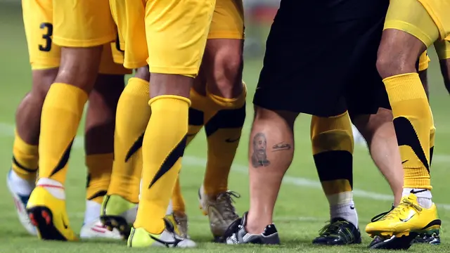 Tato Fidel Castro di kaki Diego Maradona