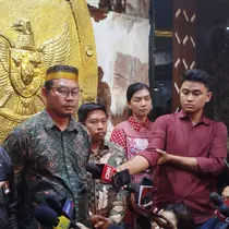 Rapat pleno penetapan calon independen Dharma-Kun di Pilkada berlangsung alot. (Liputan6.com/Ady Anugrahadi).