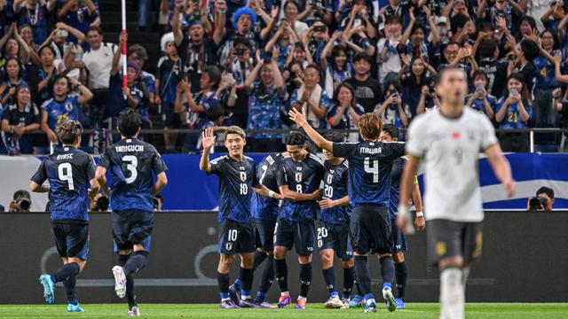 Foto: Tanpa Ampun! Momen Pembantaian Jepang saat Menjamu China di Kualifikasi Piala Dunia 2026