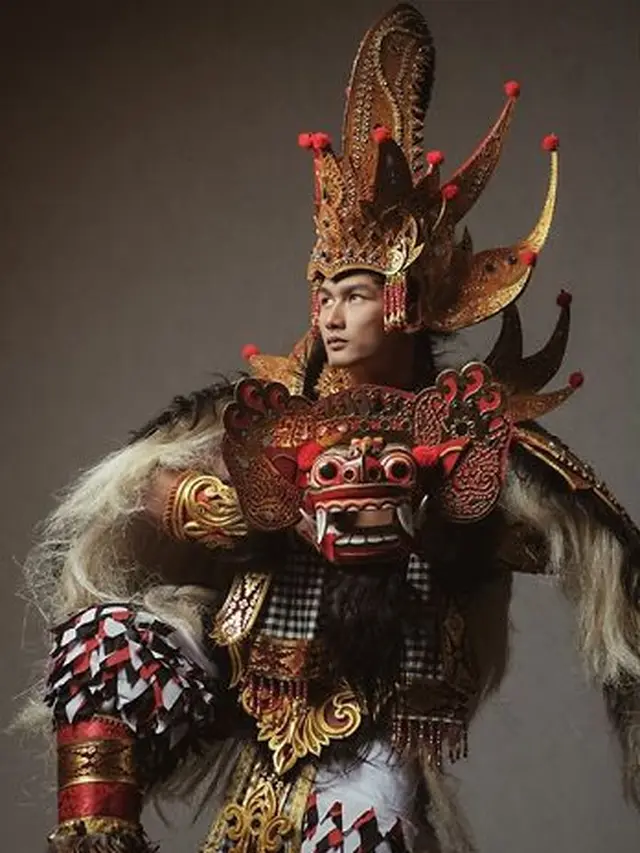 7 Potret Keren Gaya Busana Nasional Mister Global 2019