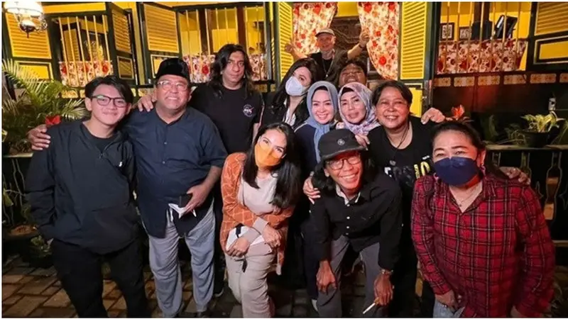 6 Momen Seru Reunian Pemain Si Doel, Bikin Nostalgia