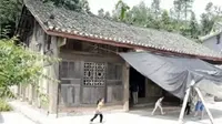 Penampakan rumah tua yang berusia hampir 400 tahun (Capture/Chalil Brothers)