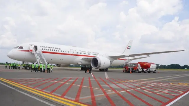 PT Pertamina Patra Niaga Regional Jawa Bagian Tengah melalui Depot Pengisian Pesawat Udara (DPPU) Adi Soemarmo mendistribusikan Avtur untuk pesawat delegasi dari negara peserta Presidensi G20.