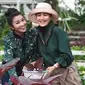 Fitri Carlina dan sang kakak (Sumber: Instagram/ninicarlina_real)